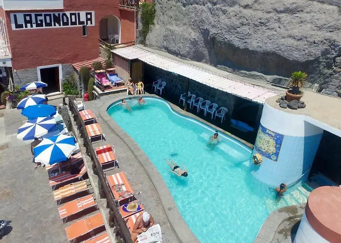 La Gondola Hotel Barano dʼIschia