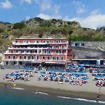 Hotel La Gondola Barano dʼIschia
